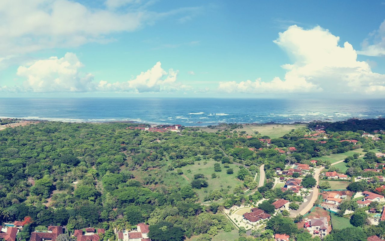 One Hacienda Pinilla