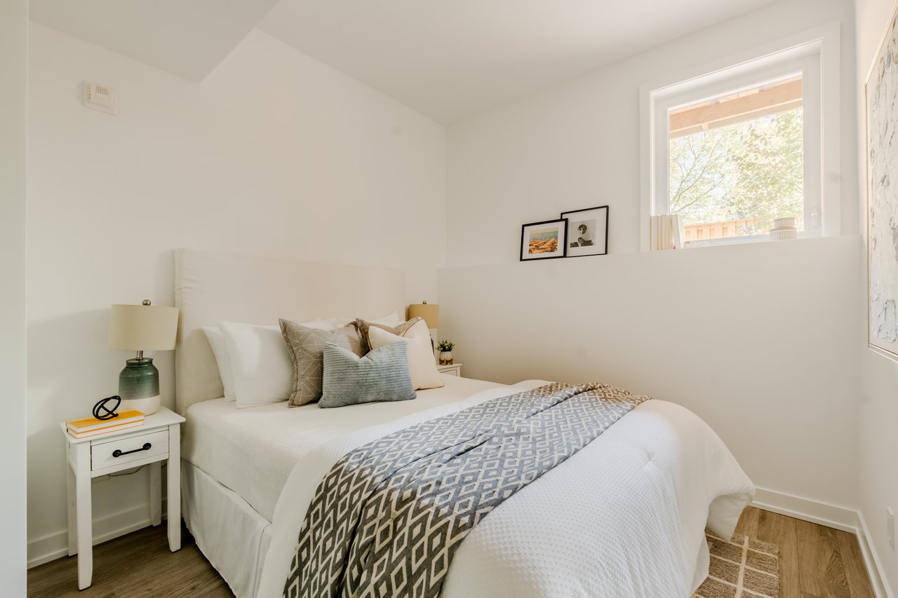 35 Birchcliff Avenue 52