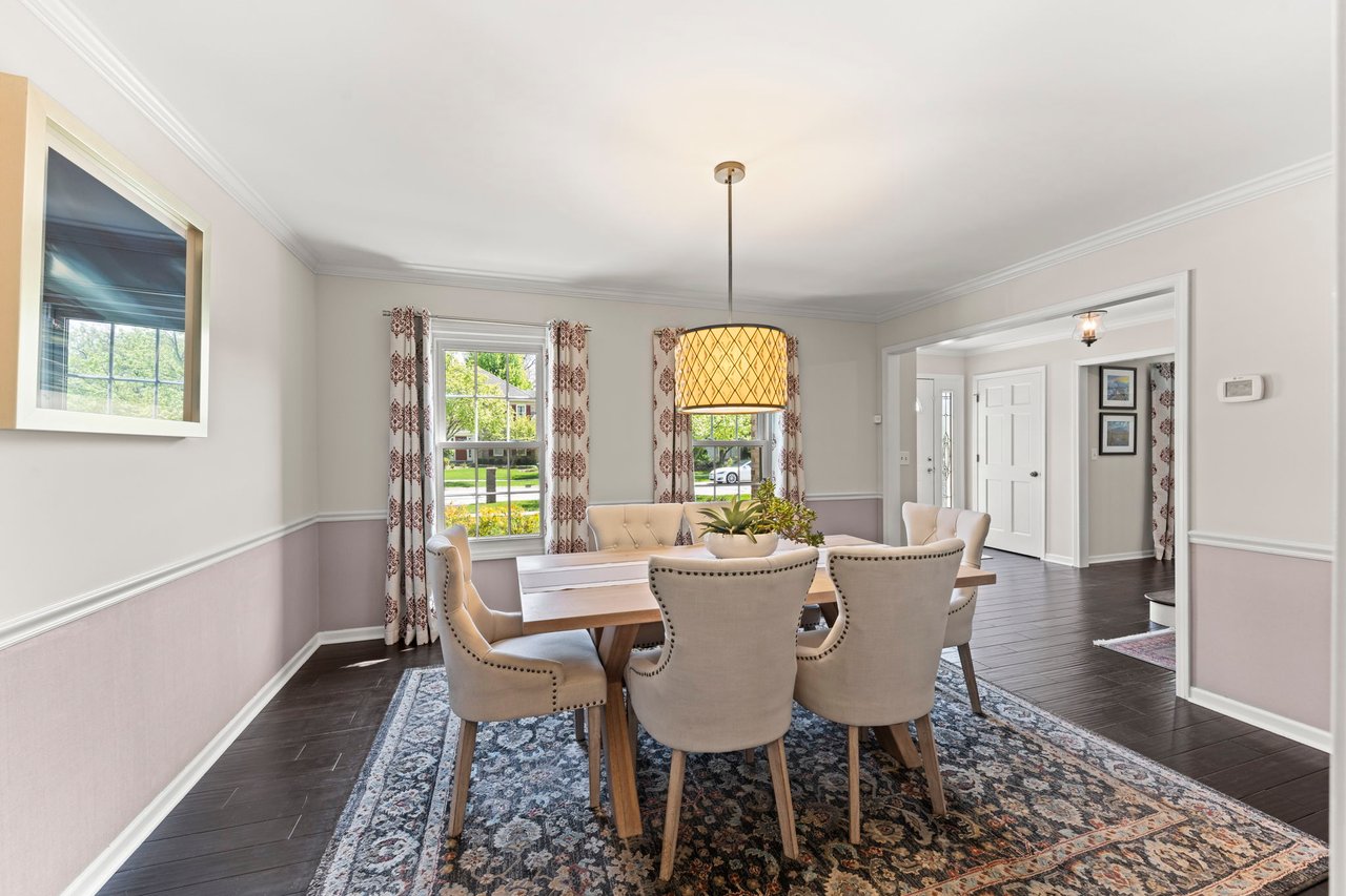 2689 Fox River Ln