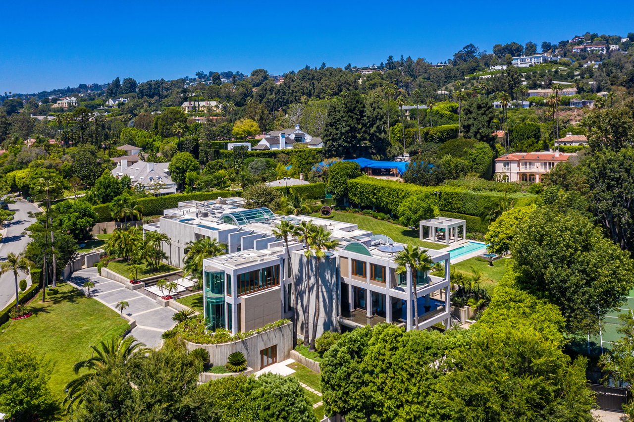 601 Mountain Dr, Beverly Hills