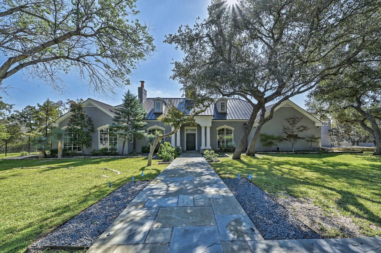 Coming Soon in Barton Creek!