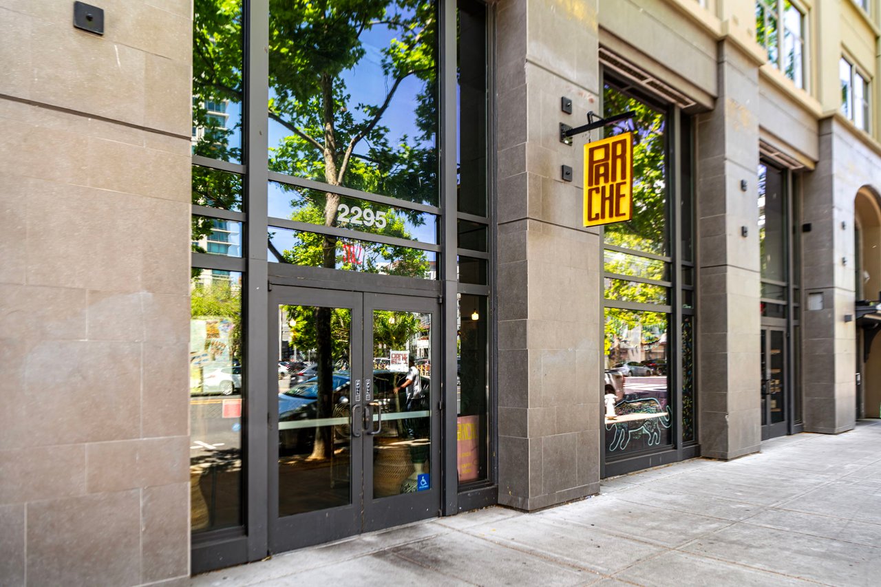 438 West Grand Ave #410