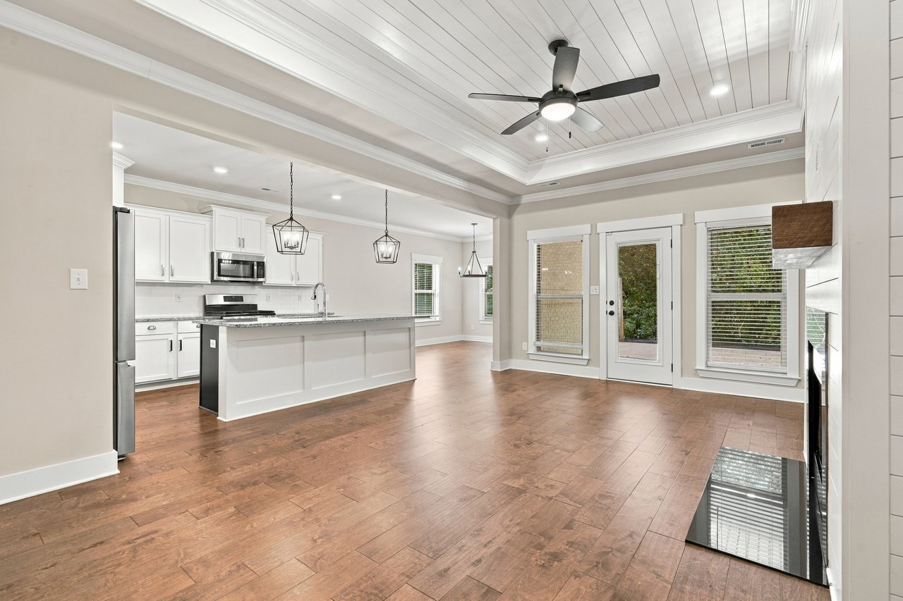 Beautiful Harvest Home with Comfort, Style & Everyday Convenience