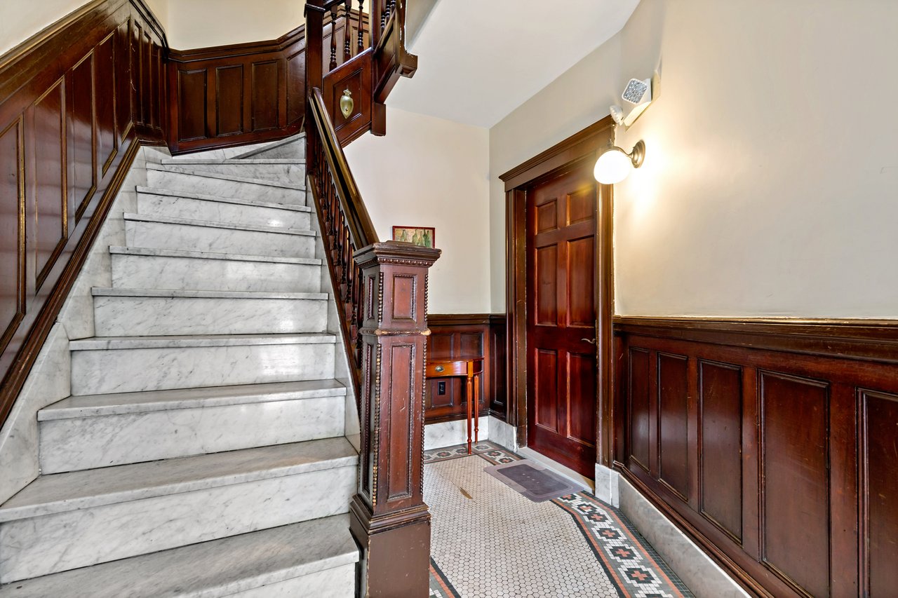 1244 Beacon St