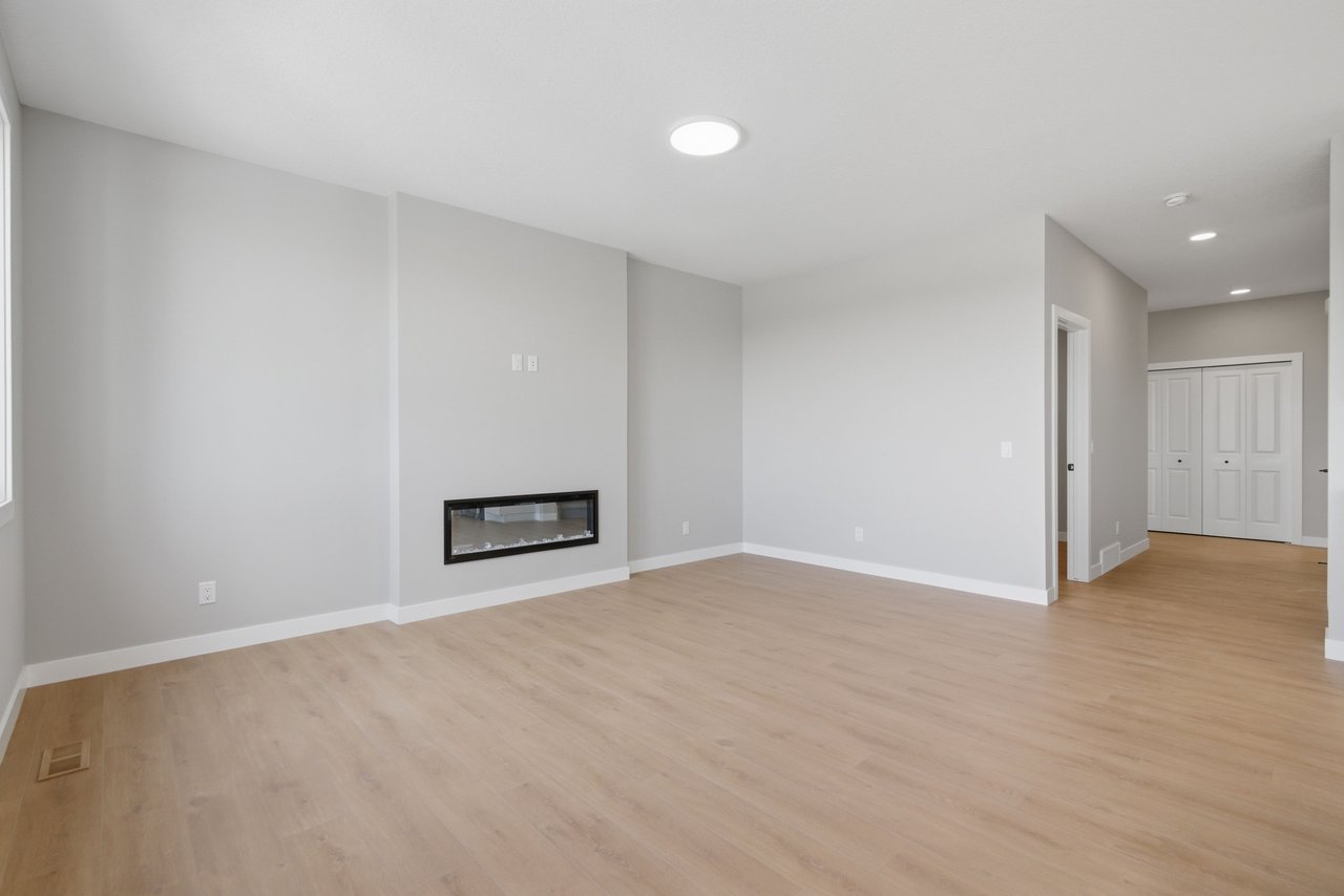 139 Belvedere Crescent SE