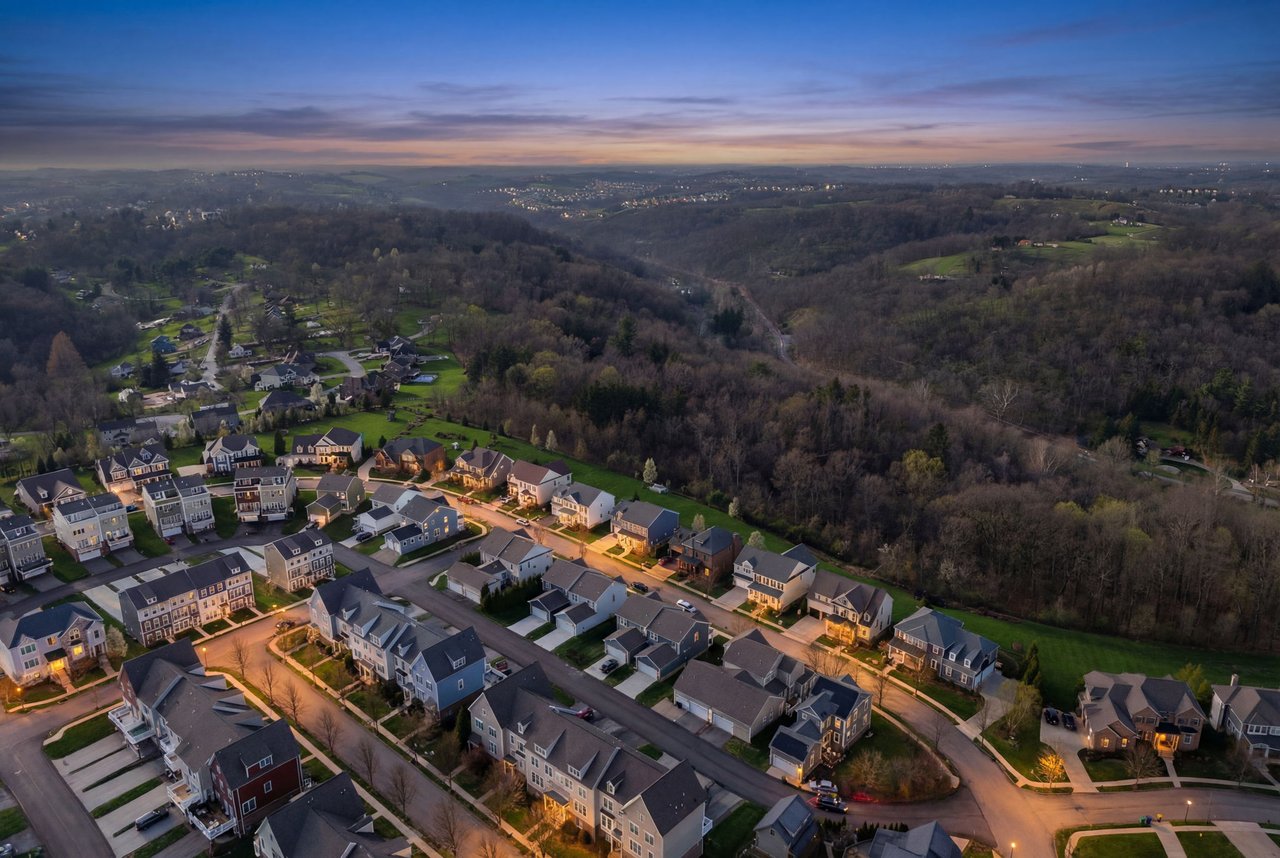 EXCLUSIVE LISTING  -  1234 Newbury Highland