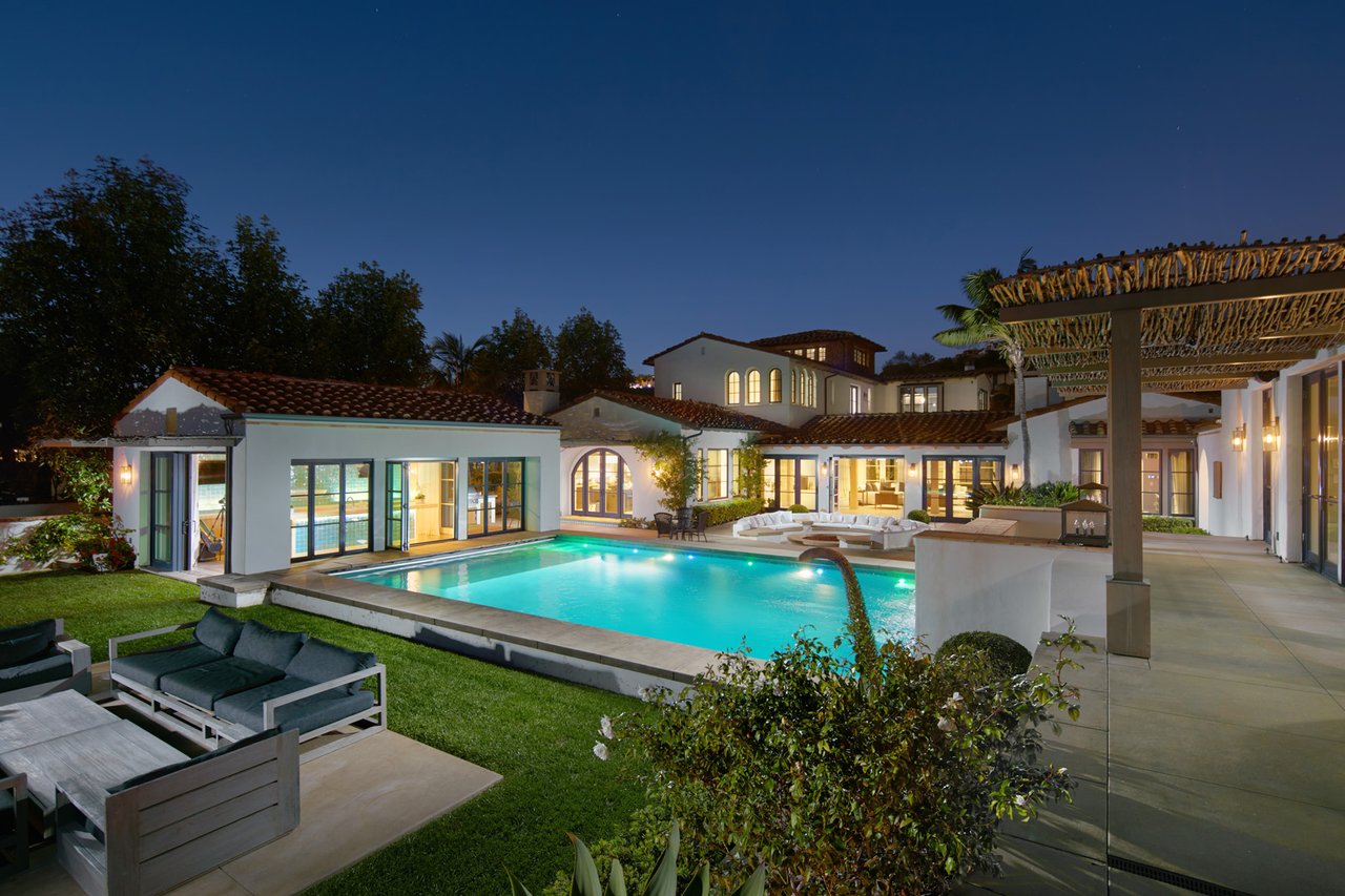 10 Shore Walk