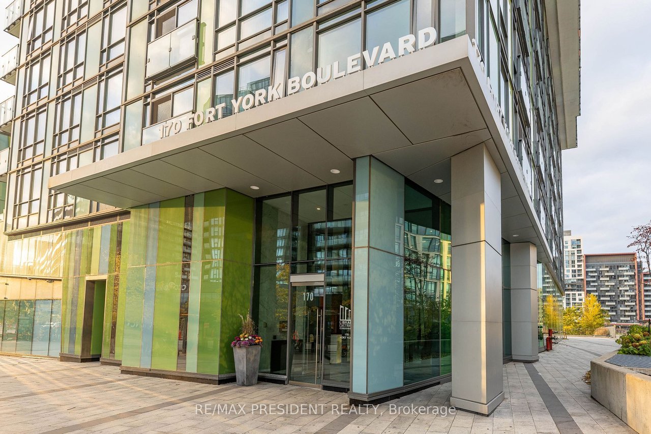 SUN-FILLED CORNER PENTHOUSE 