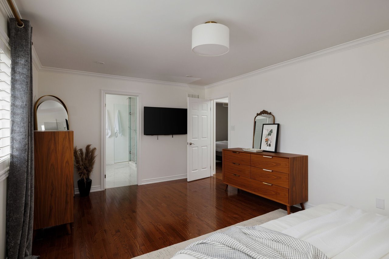 1434 Gulledge Trail, Oakville, ON L6M 3Z8