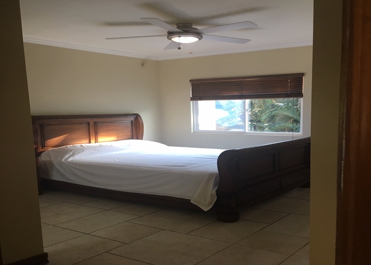 Turnkey Furnished Pool Townhome, Jaco, Puntarenas