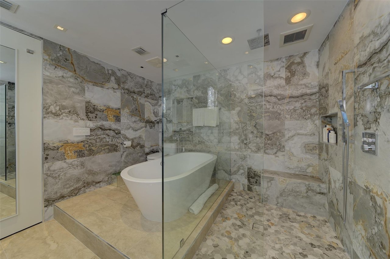 1 N Fort Lauderdale Beach Blvd 1906