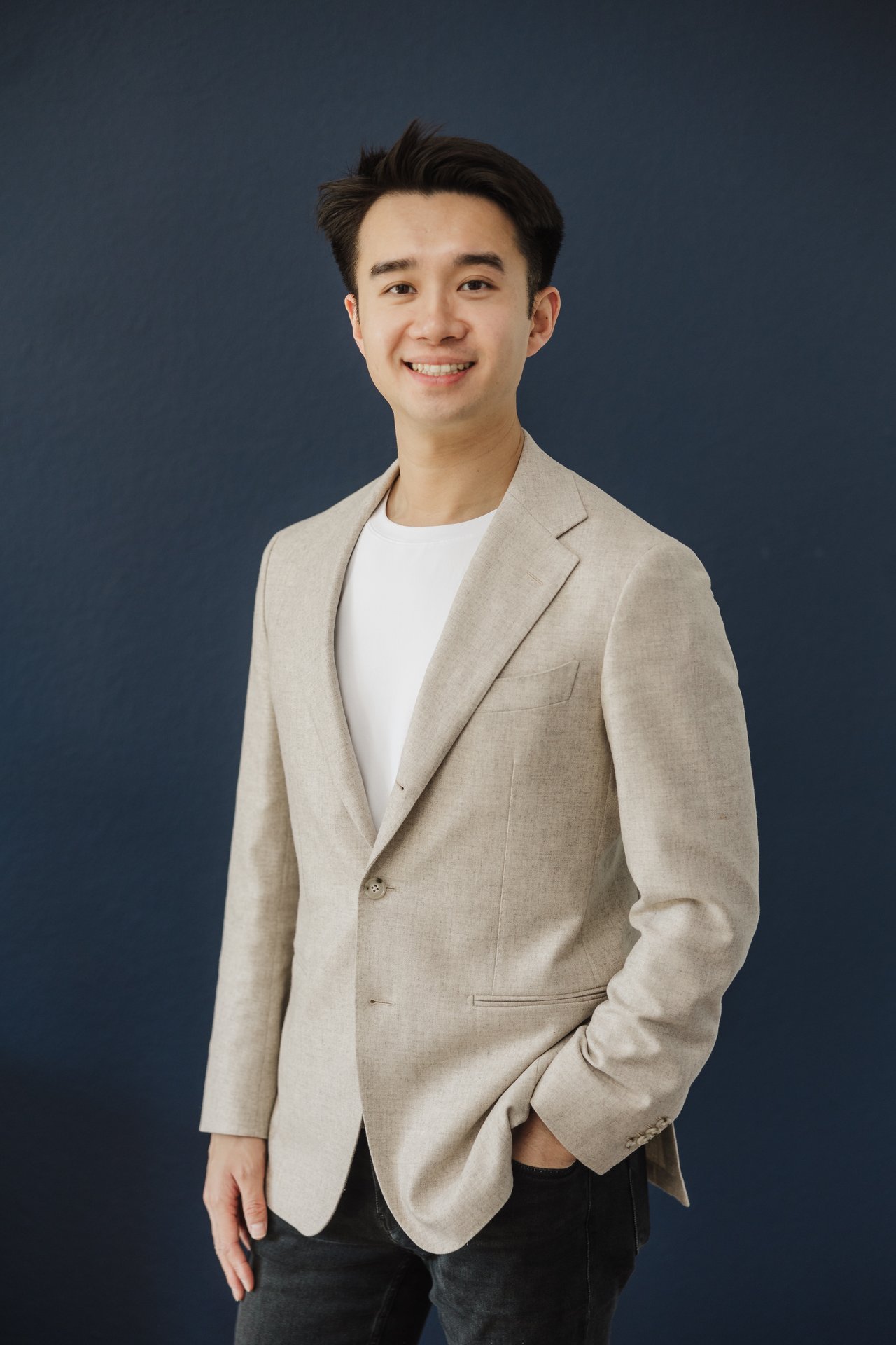 Anthony (Shenjun) Liu