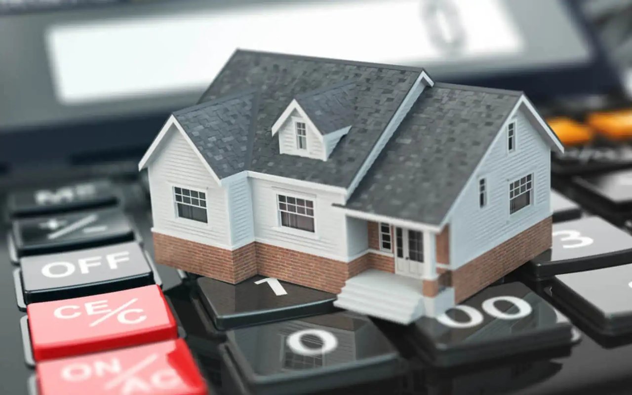 Short-Term Rentals vs. Long-Term Leases: Which Is Right for Your Property