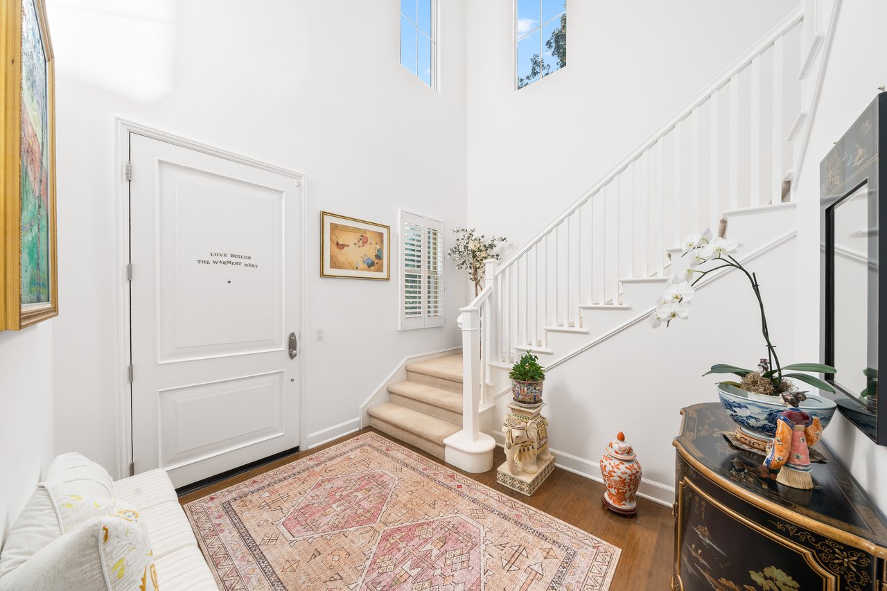 63 Acorn Gln, Irvine, CA 92620