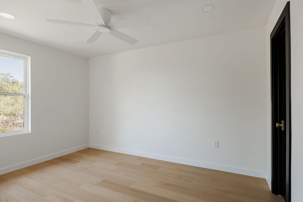 2210 Comburg Castle WAY