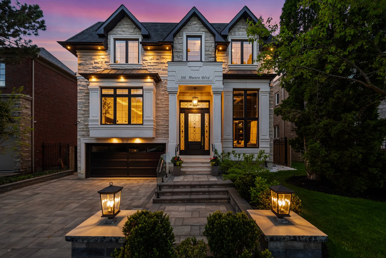148 Munro Boulevard