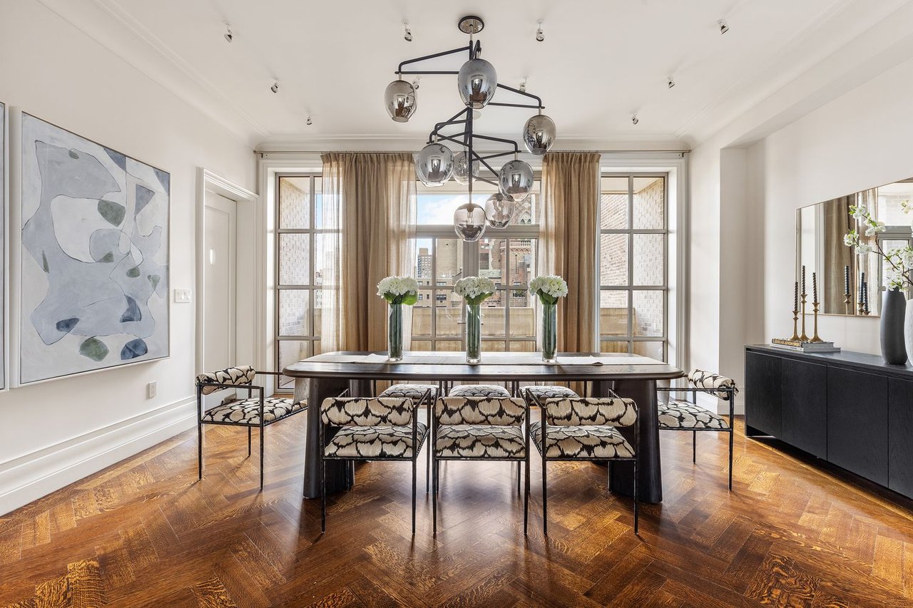 135 E 79th St PH 15E