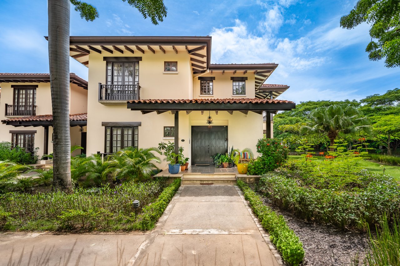 Lago de Palma Real 249 | Luxury 3-Bedroom Corner Condo with Panoramic Views in Hacienda Pinilla