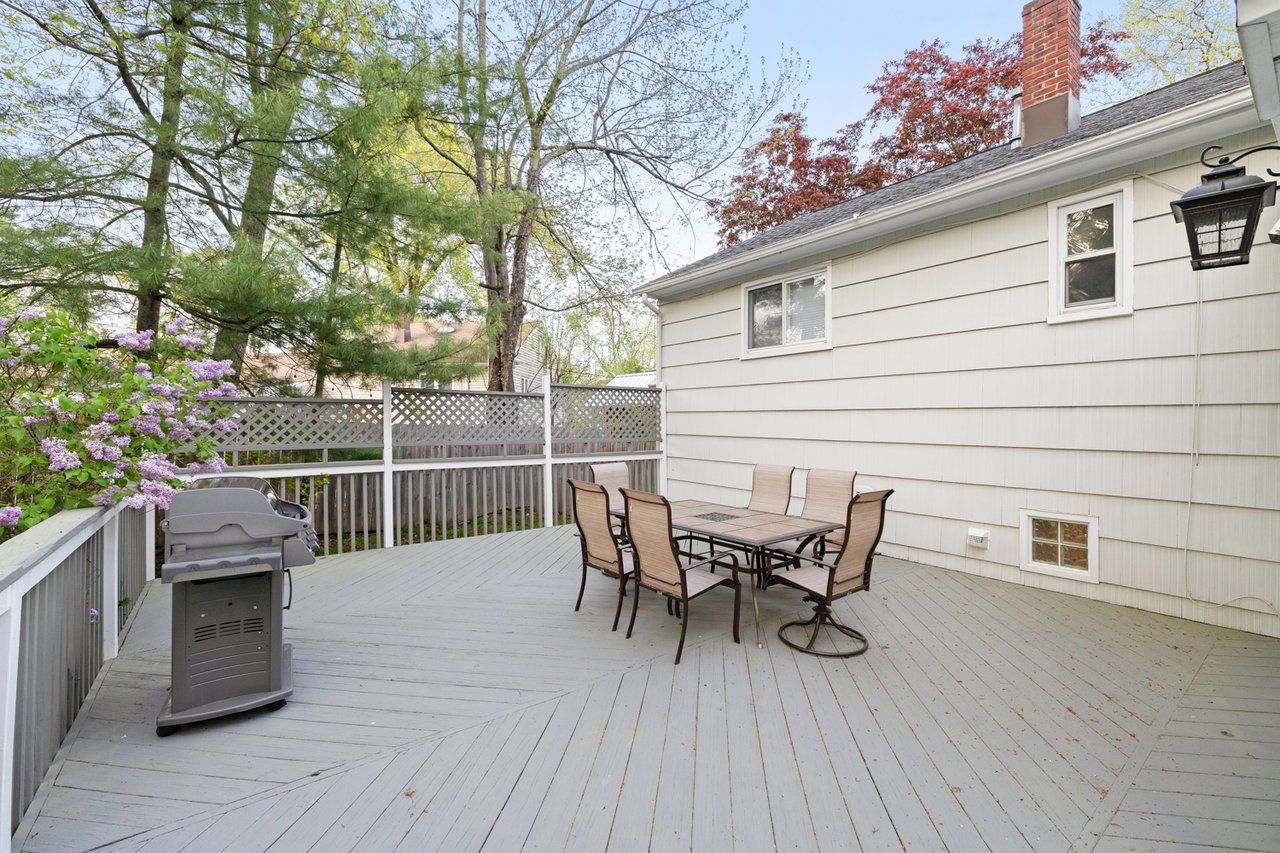 7 Kinkead Dr, Livingston