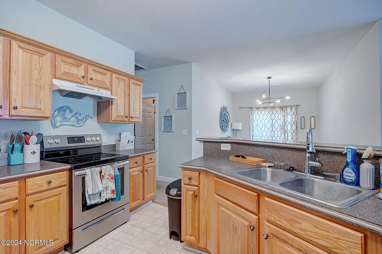 154 Raye Dr