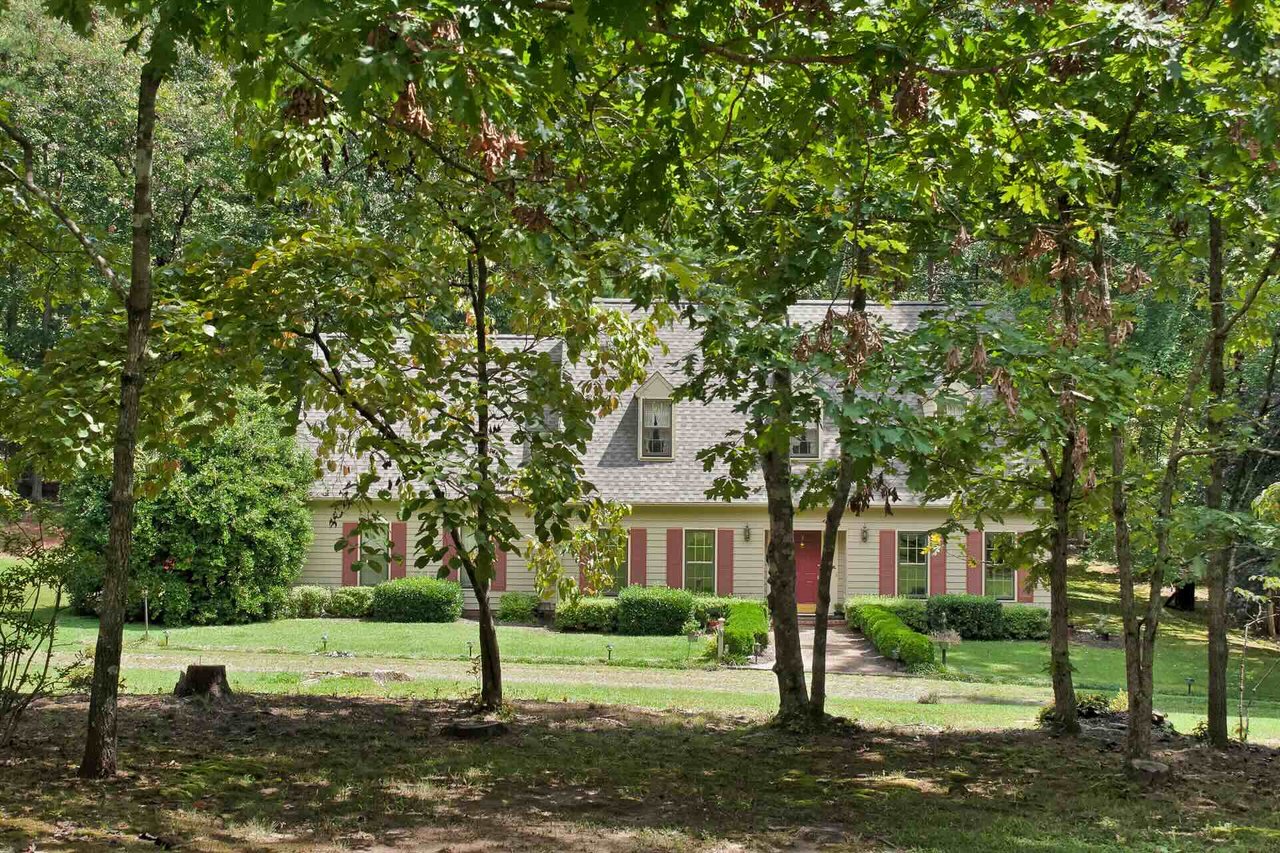 Ivy Oaks