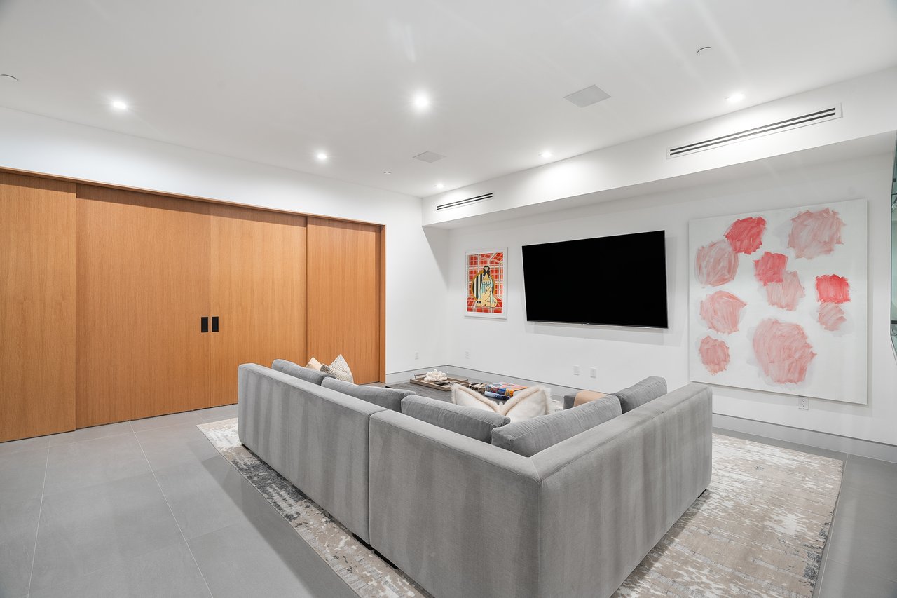 1527 Rising Glen Rd, Sunset Strip