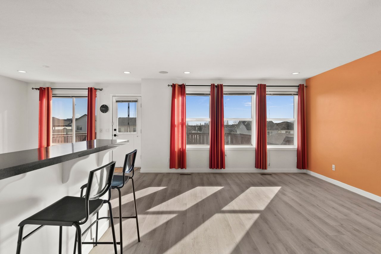 12345 Coventry Hills Way NE