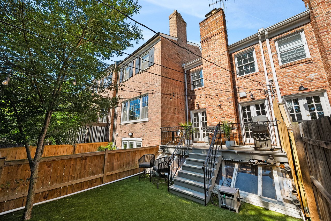 406 S Pitt St.