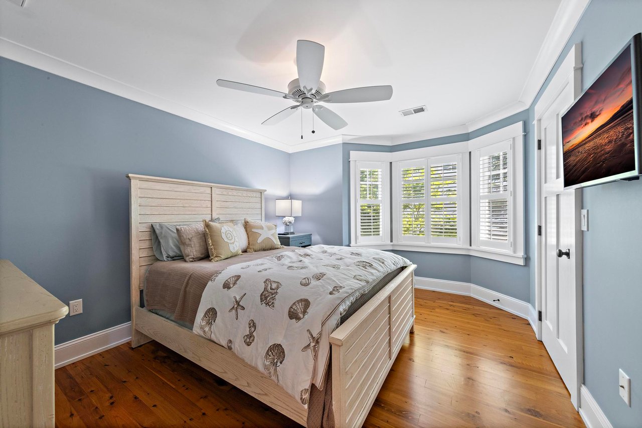 217 Fairview Ave, Beach Haven