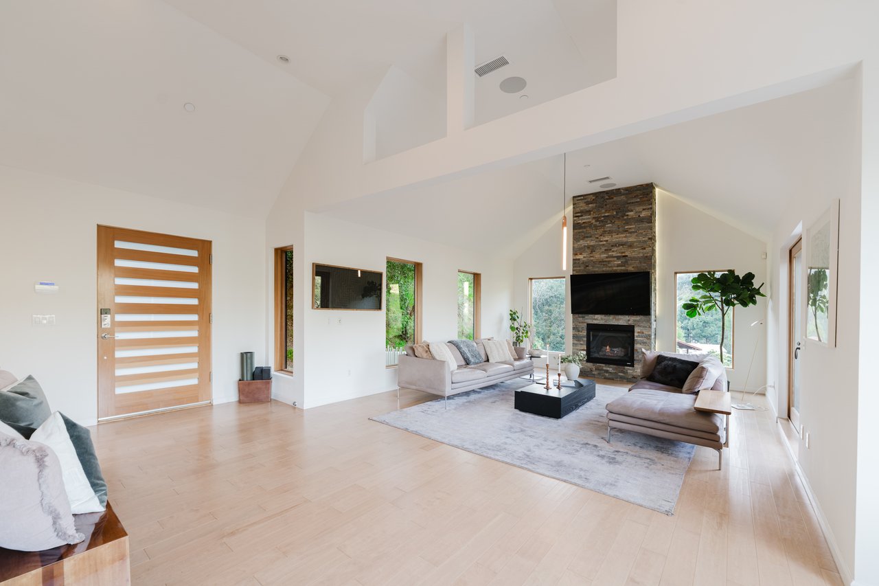 10110 Cielo Dr, Beverly Hills