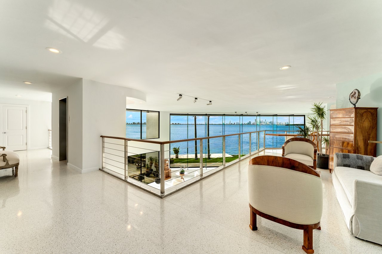 One of America’s Most Iconic Waterfront Estates