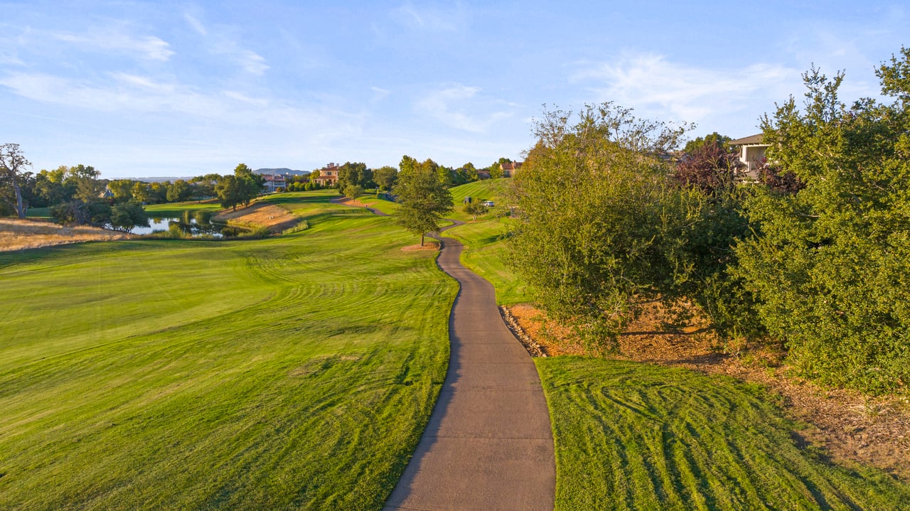 4573 Greenview Drive