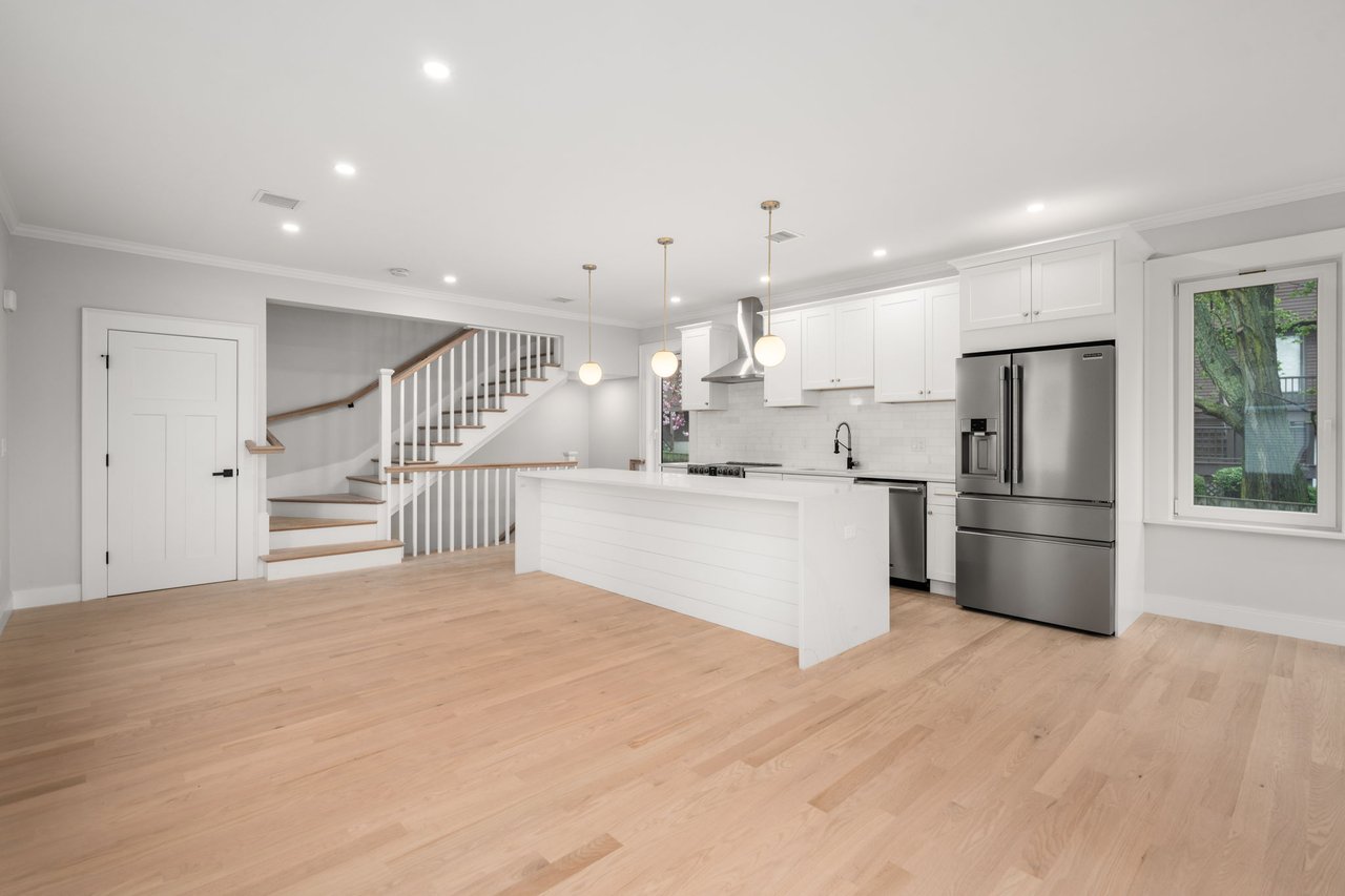 199-201 Copeland St. # 2