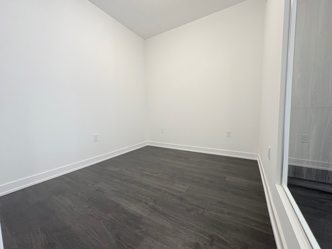 15 Richardson Street 826