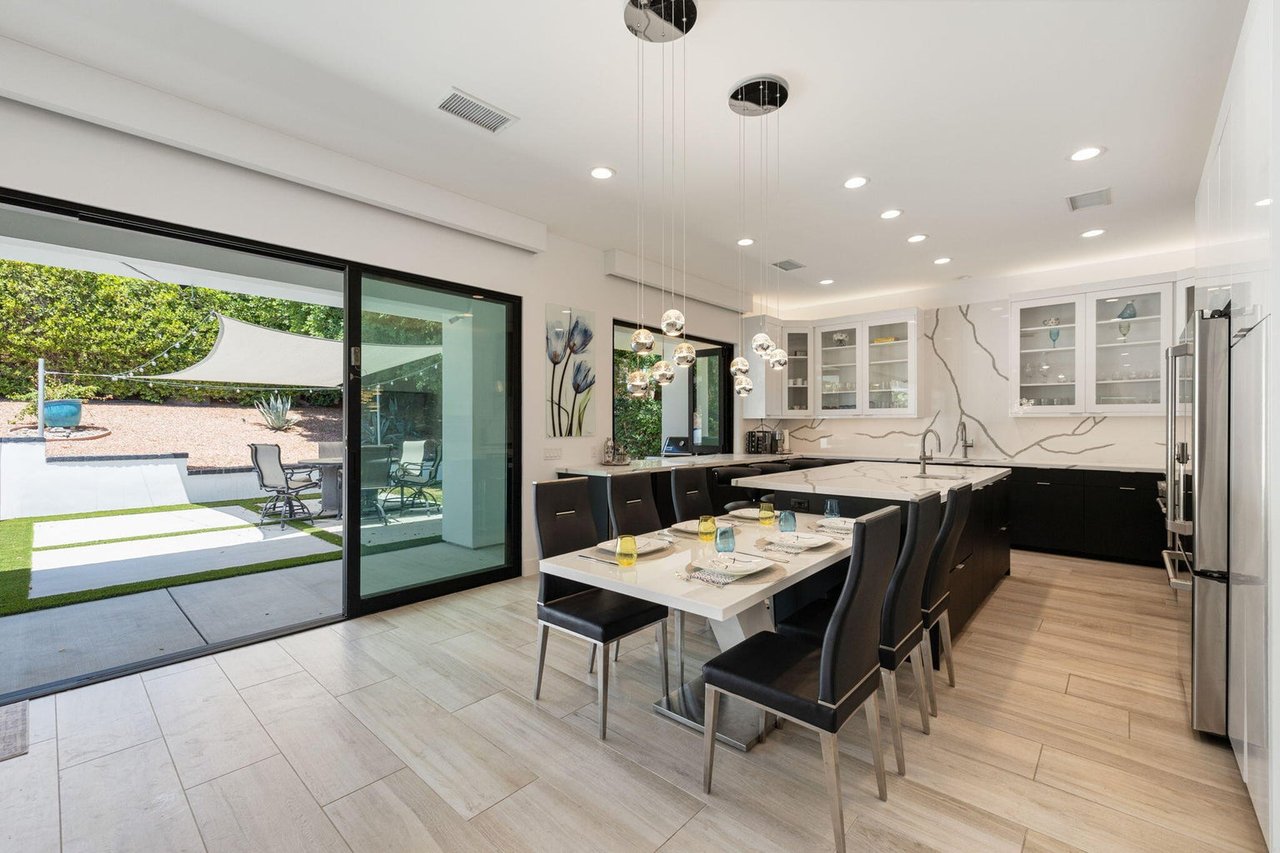 48165 Alder Lane