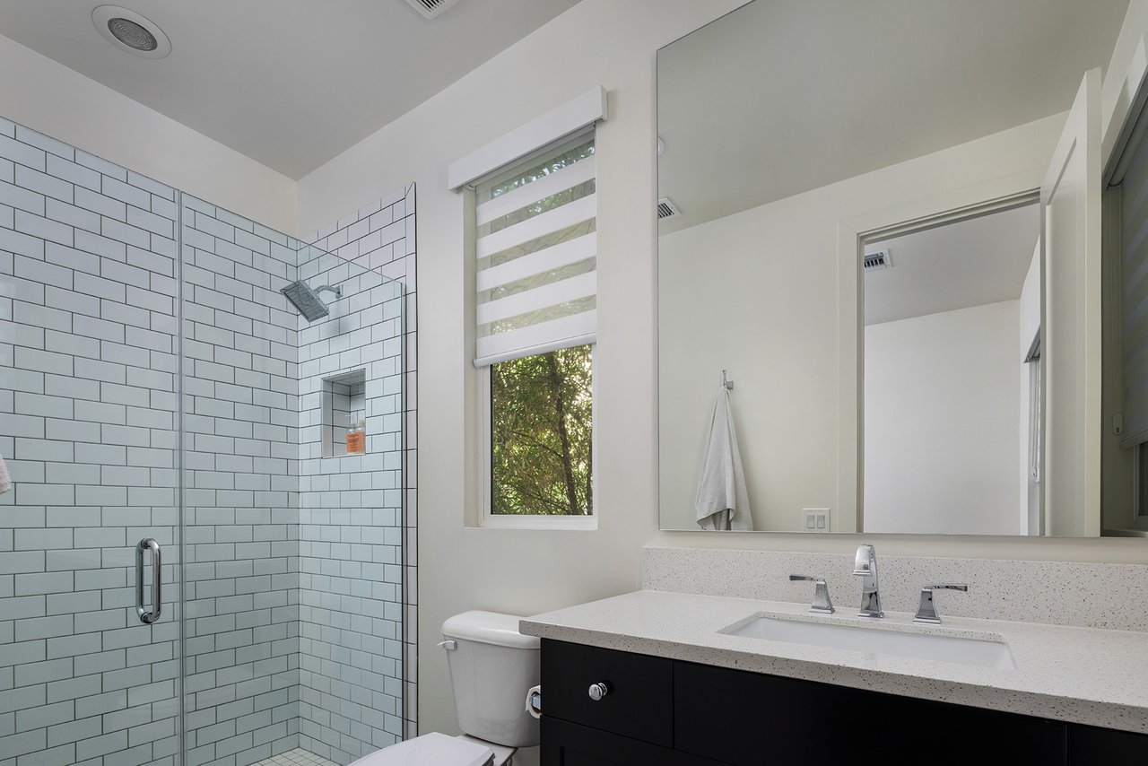 3548 E BLOOMFIELD Parkway