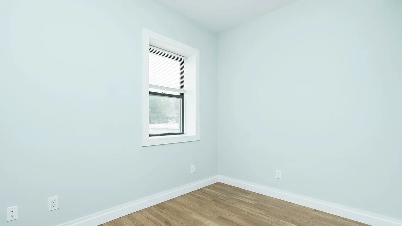 1824 Plametto Street 2R