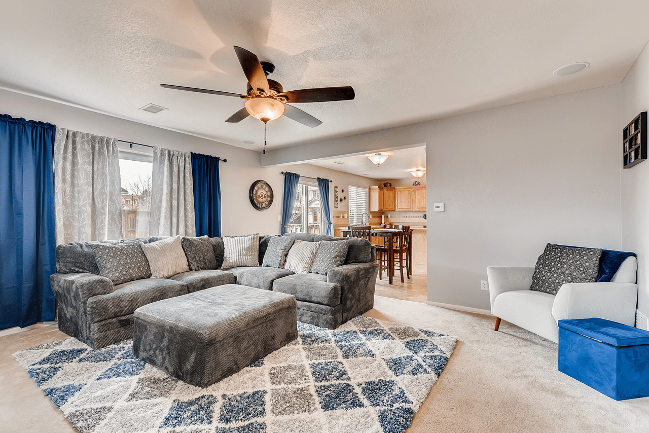 Just Listed: Well Kept Home in Commerce City