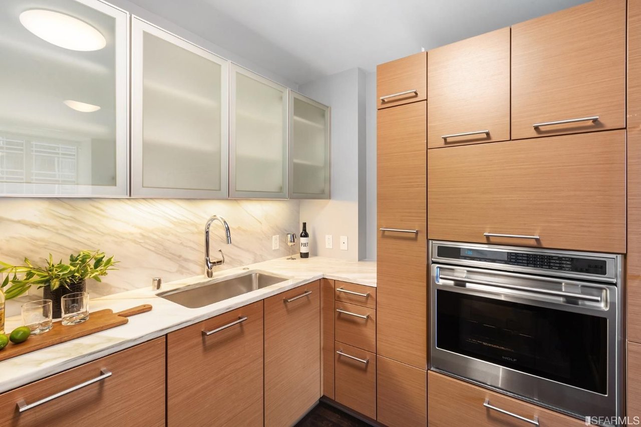 301 Mission St, Unit 31F