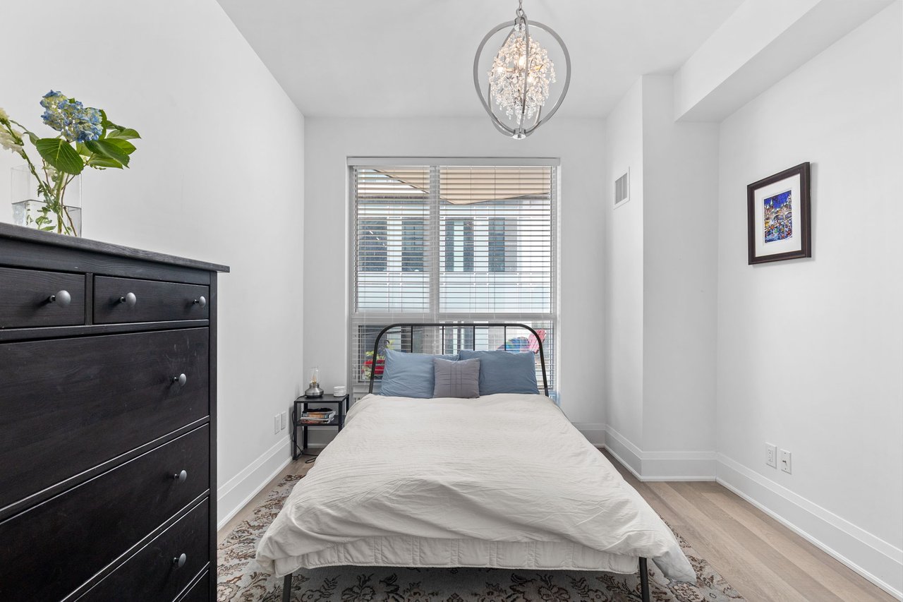 #503-111 Worsley Street, Barrie