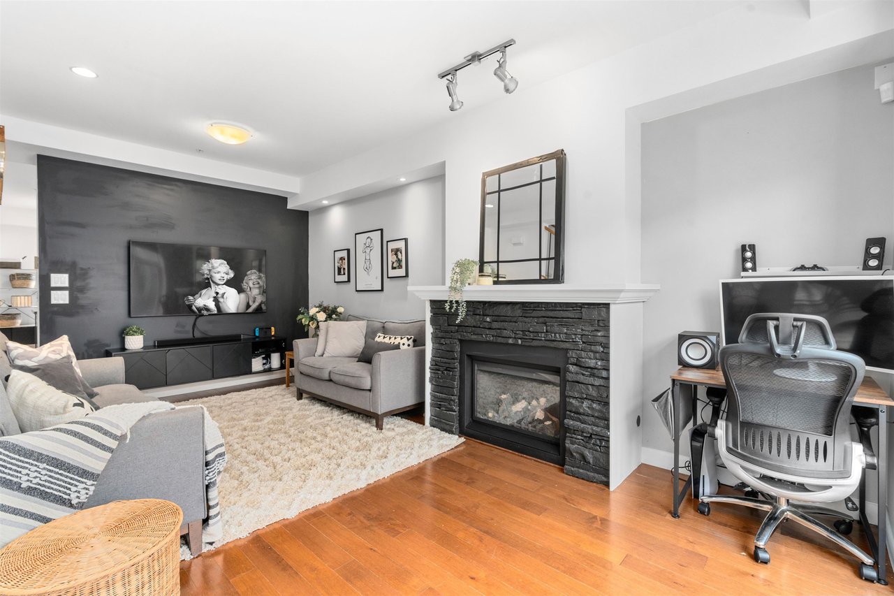 87-20738 84 Ave