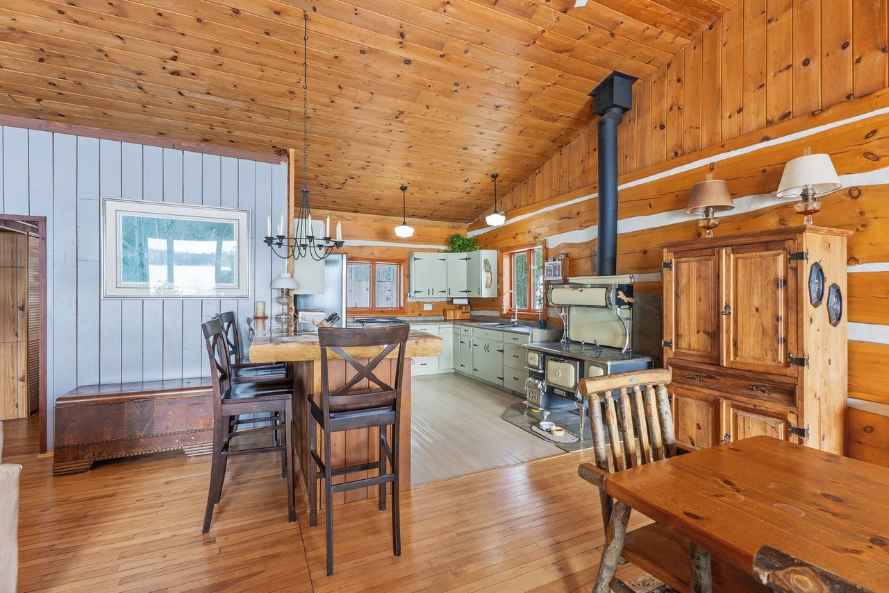 3491A Axe Lake Road, McMurrich/Monteith, ON