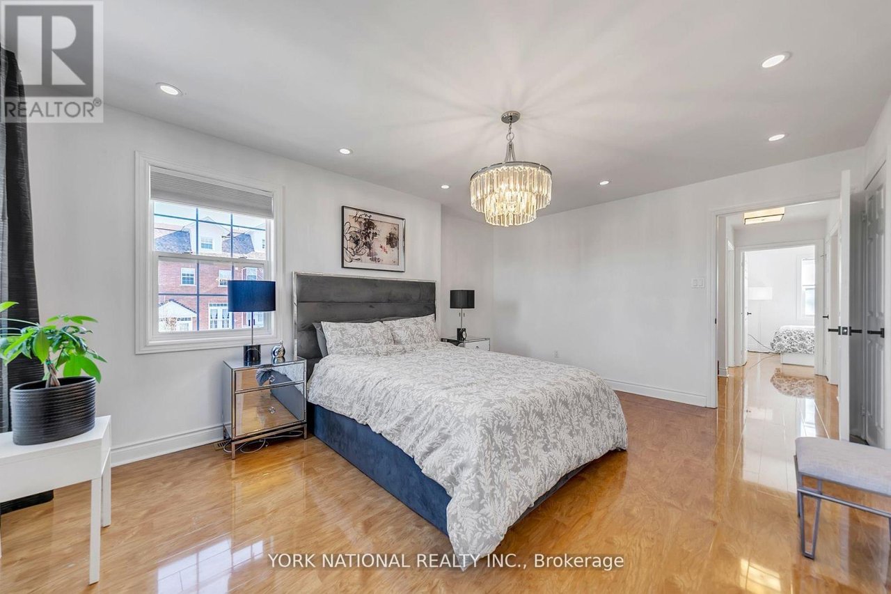 12 Loring Doolittle Ct