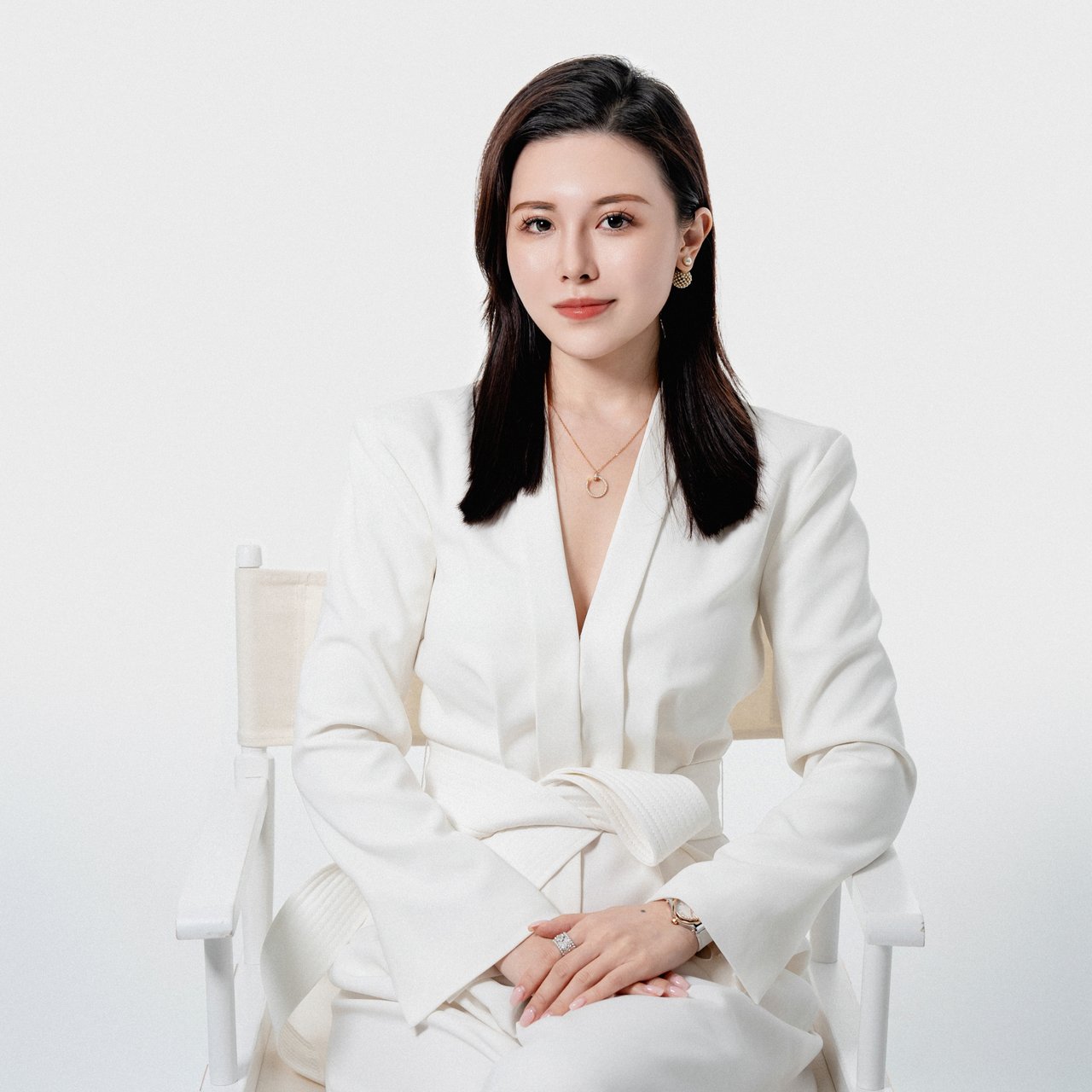 Keller Williams NYC Celebrates Agent Vicky Zhang Winning Two Illustrious Awards