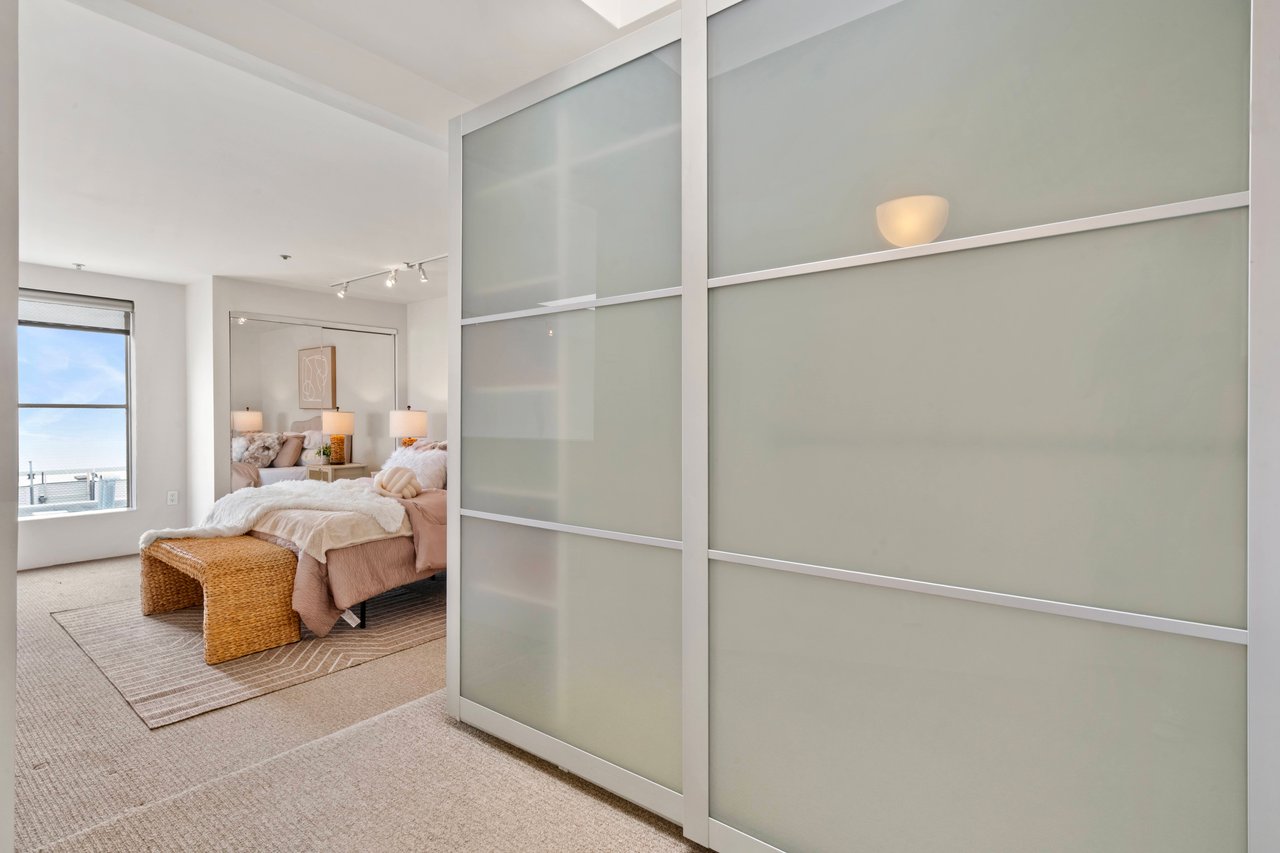 281 Clara St #6