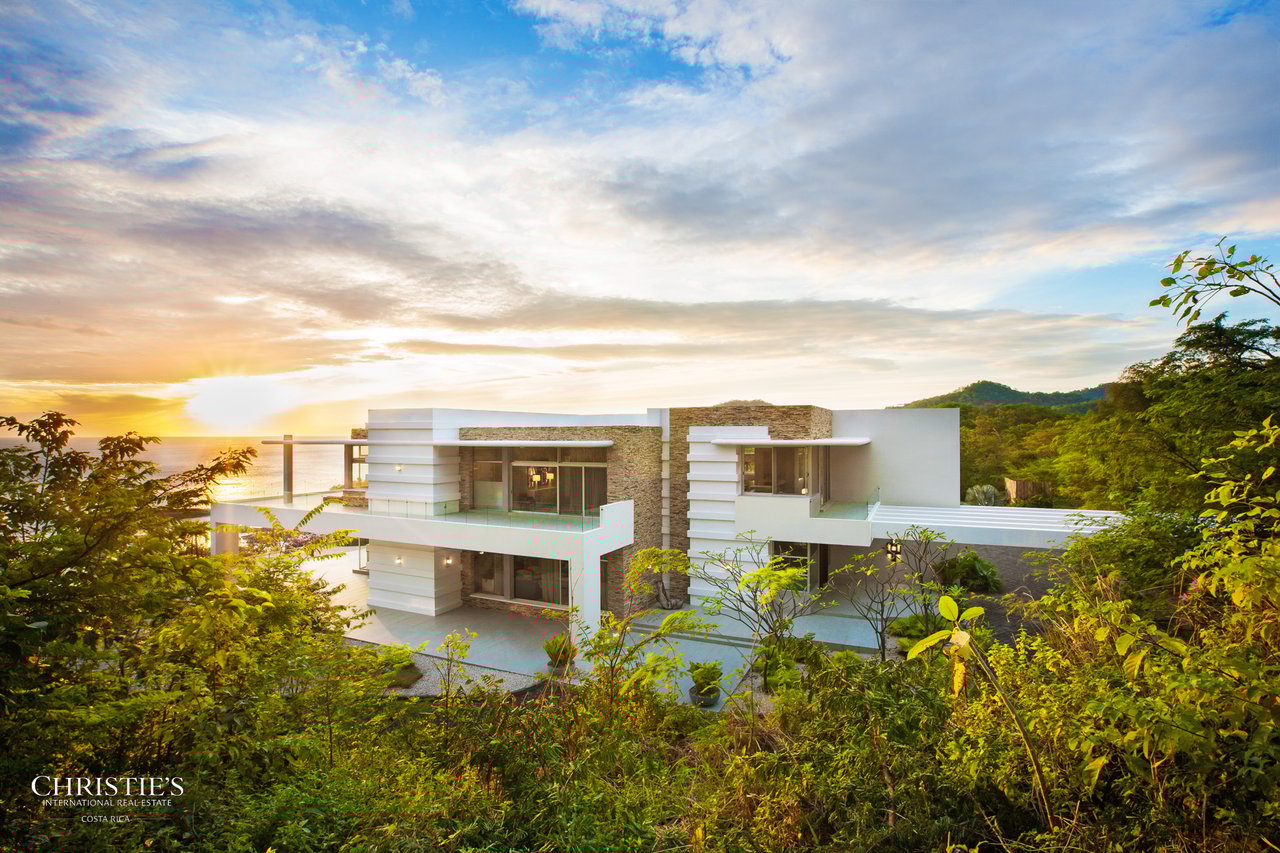Majagual Estate