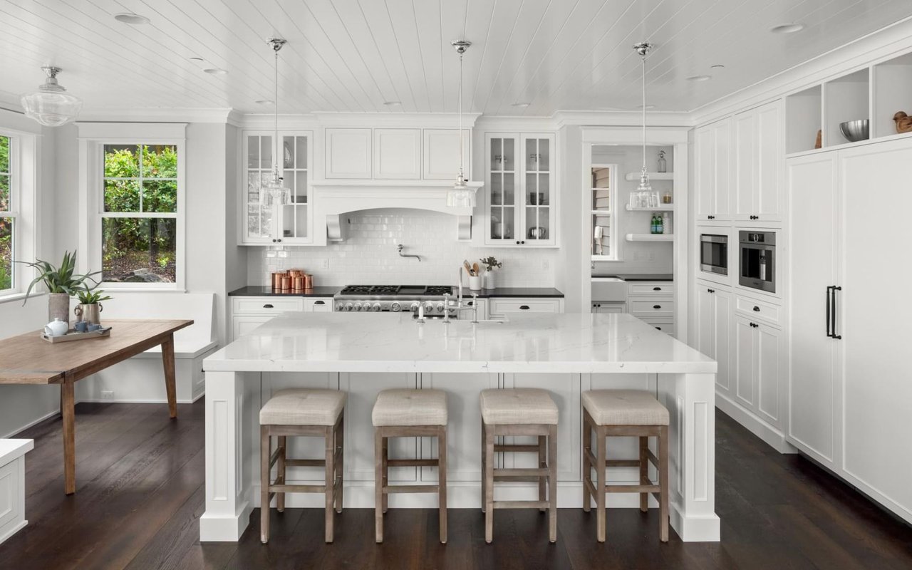 5 Factors To Consider When Deciding How Long You Should Live in Your Home Before You Sell