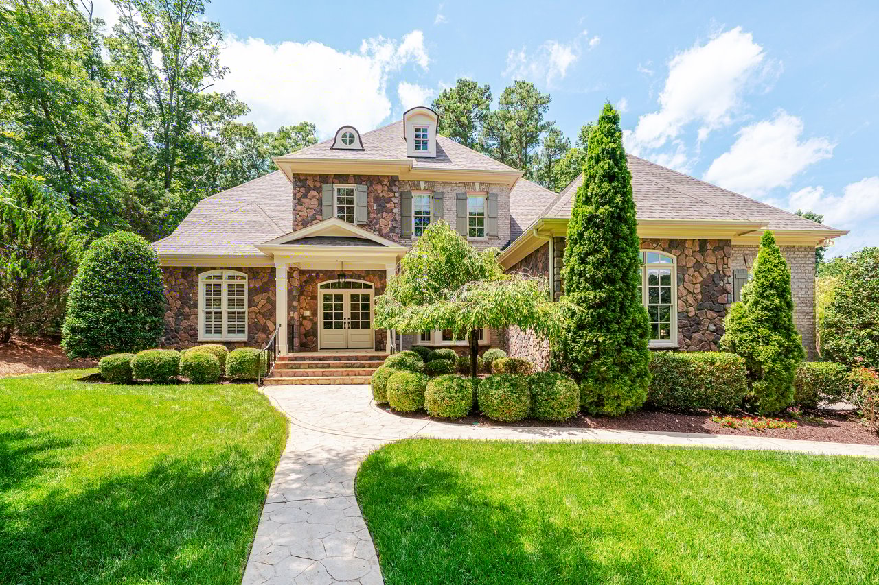 401 Westbury Drive