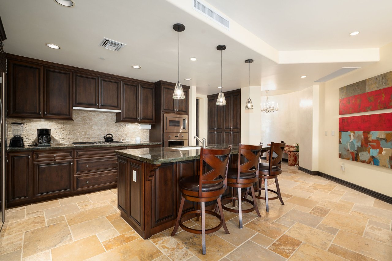 7181 E CAMELBACK Road 1001