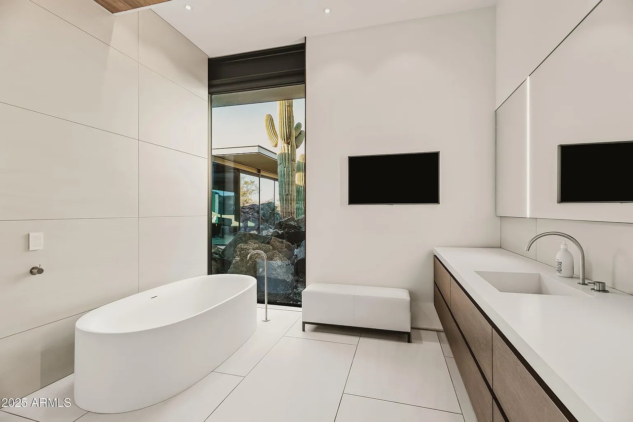 4301 E Upper Ridge Way